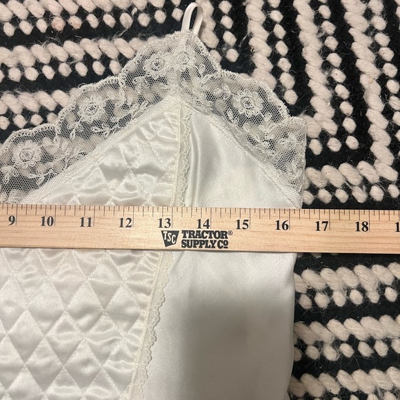 Victoria's Secret‎ Vintage Gold Label Medium Coquette Lingerie Top Regency - Picture 10 of 11